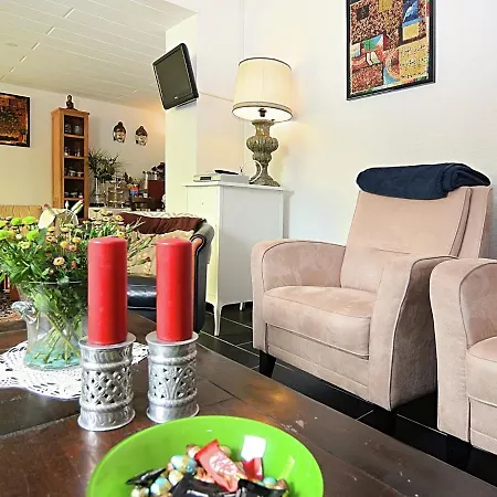 Spacious Near Ski Area In Tatil Evi Winterberg