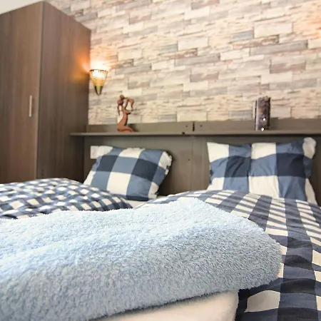 Tatil Evi Spacious Near Ski Area In